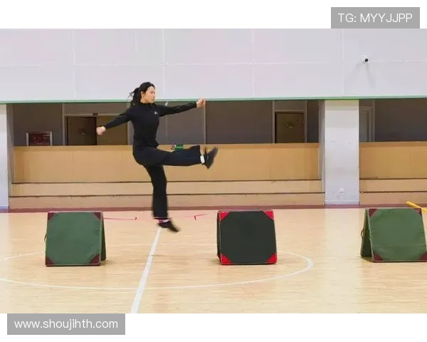 华体会体育真人游戏：最新玩法介绍与技巧分享，让你轻松成为体育游戏高手